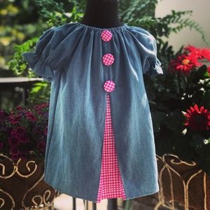 Peek-a-boo Pleat Peasant Dress